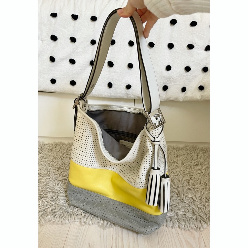 ✨RARE✨ Coach Legacy Perforated Leather Duffel Shoulder Bag